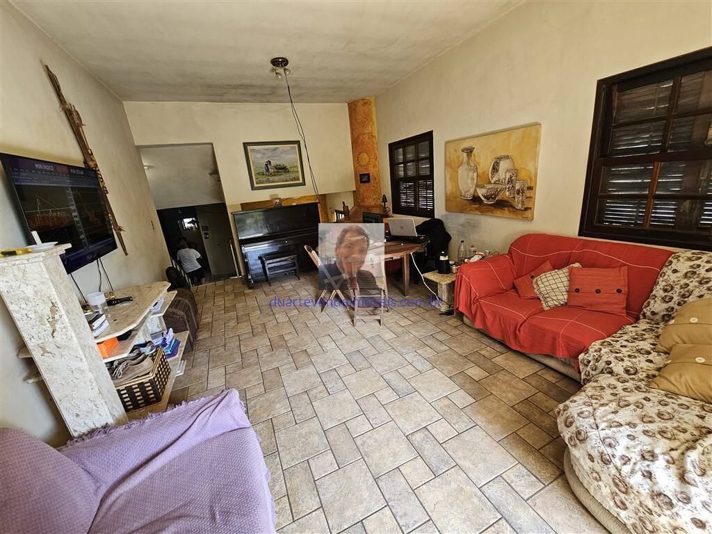 Casa de Condomínio à venda com 3 quartos, 240m² - Foto 9