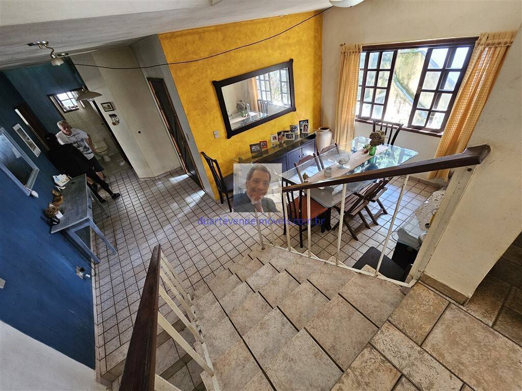 Casa de Condomínio à venda com 3 quartos, 240m² - Foto 10