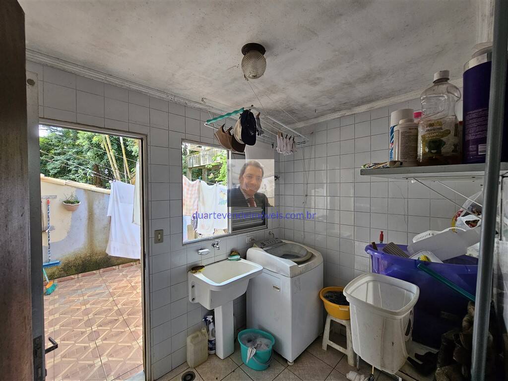 Casa de Condomínio à venda com 3 quartos, 240m² - Foto 17