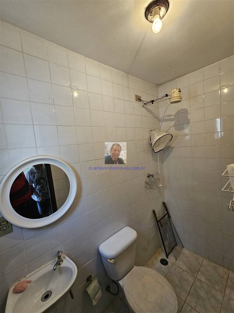 Casa de Condomínio à venda com 3 quartos, 240m² - Foto 21