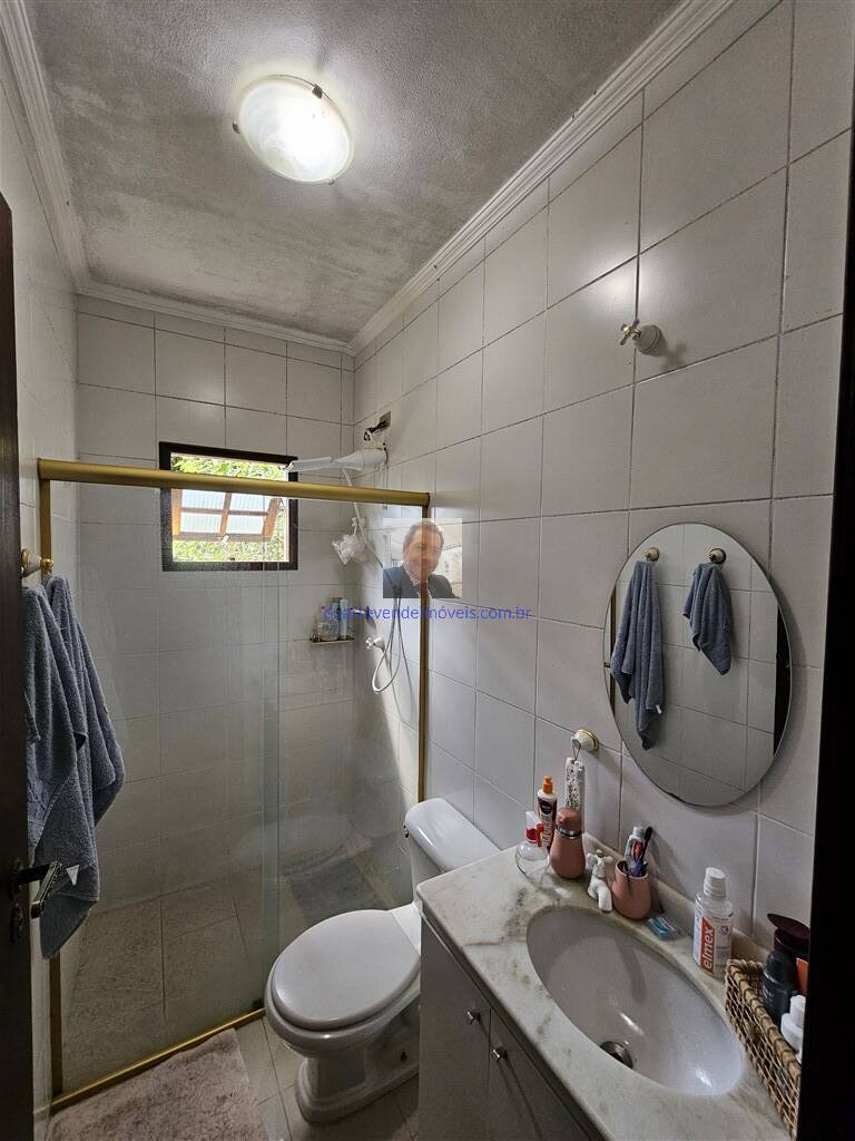 Casa de Condomínio à venda com 3 quartos, 240m² - Foto 42