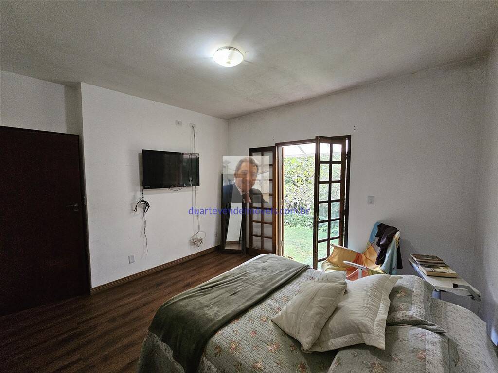 Casa de Condomínio à venda com 3 quartos, 240m² - Foto 47