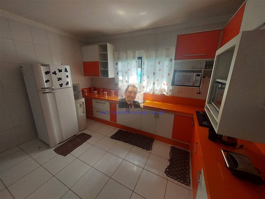 Casa de Condomínio à venda com 3 quartos, 221m² - Foto 30