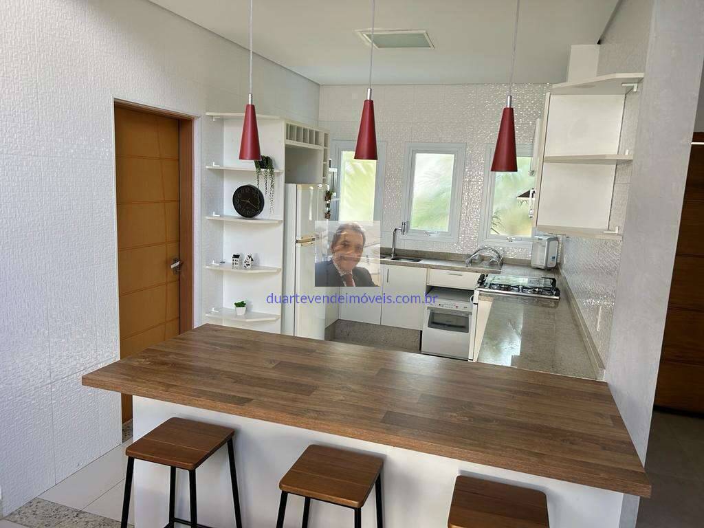 Casa de Condomínio à venda com 3 quartos, 270m² - Foto 9