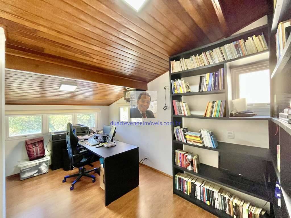 Casa de Condomínio à venda com 4 quartos, 556m² - Foto 31