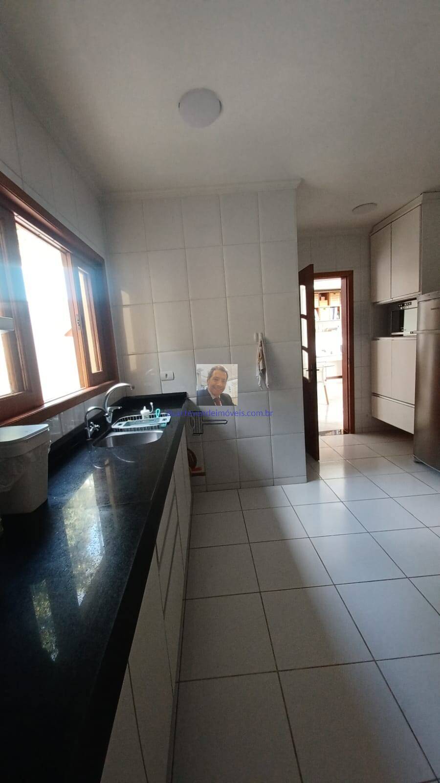 Casa de Condomínio à venda com 3 quartos, 180m² - Foto 27