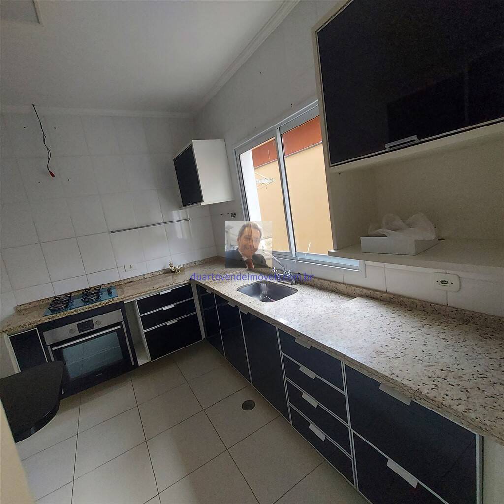 Casa de Condomínio à venda com 3 quartos, 228m² - Foto 14