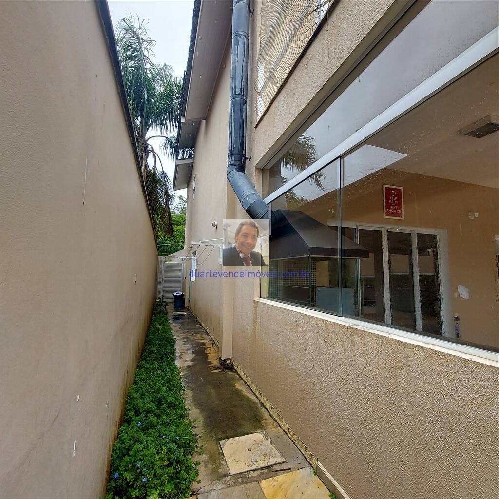 Casa de Condomínio à venda com 3 quartos, 228m² - Foto 46