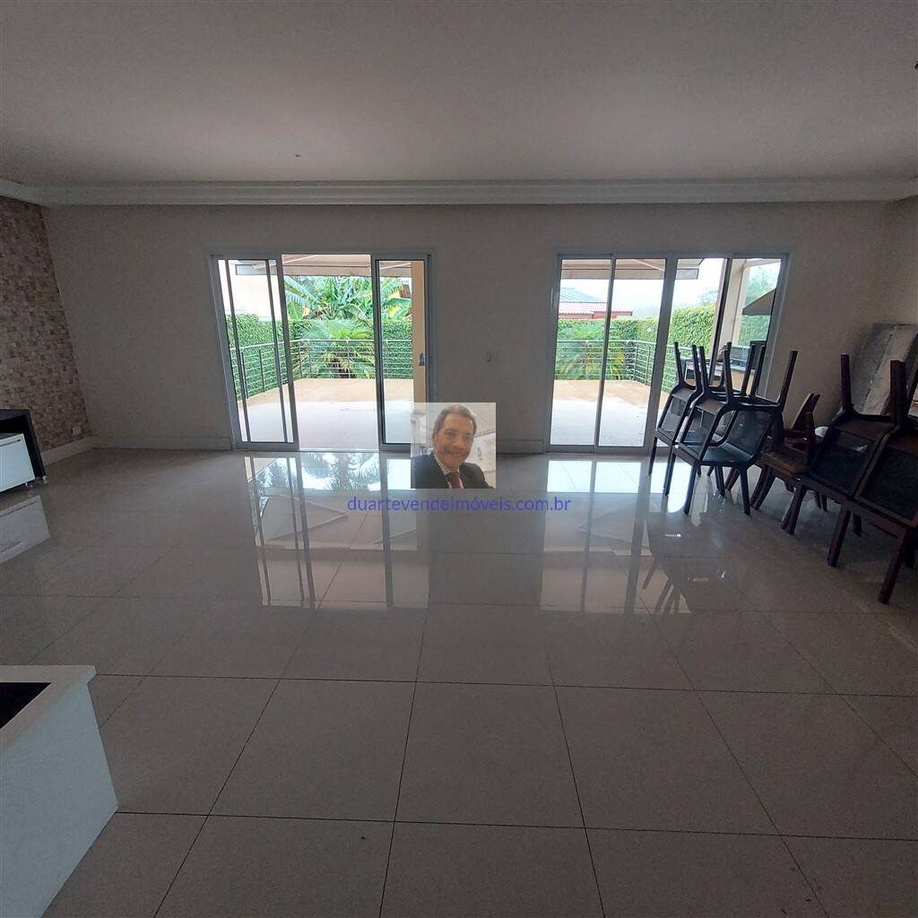 Casa de Condomínio à venda com 3 quartos, 228m² - Foto 17