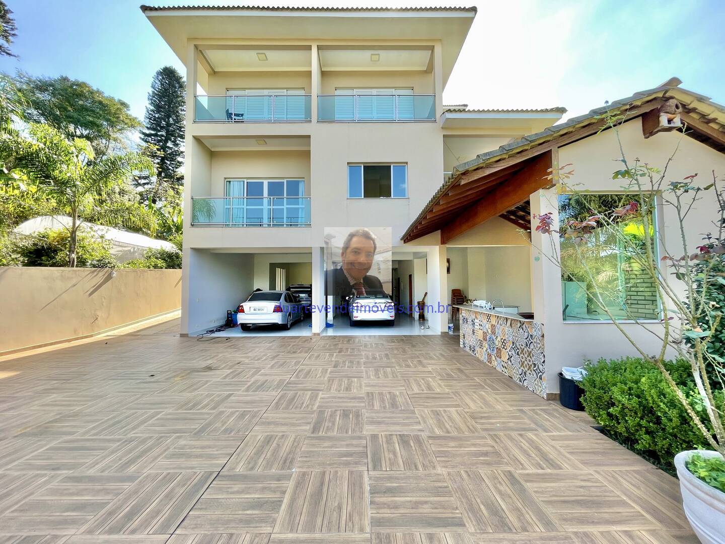 Casa à venda com 4 quartos, 684m² - Foto 3