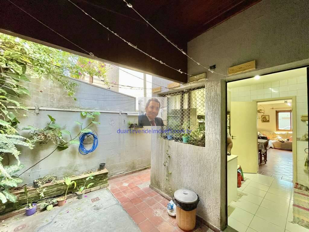 Casa à venda com 2 quartos, 60m² - Foto 20