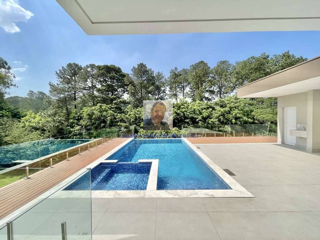 Casa de Condomínio à venda com 5 quartos, 557m² - Foto 1