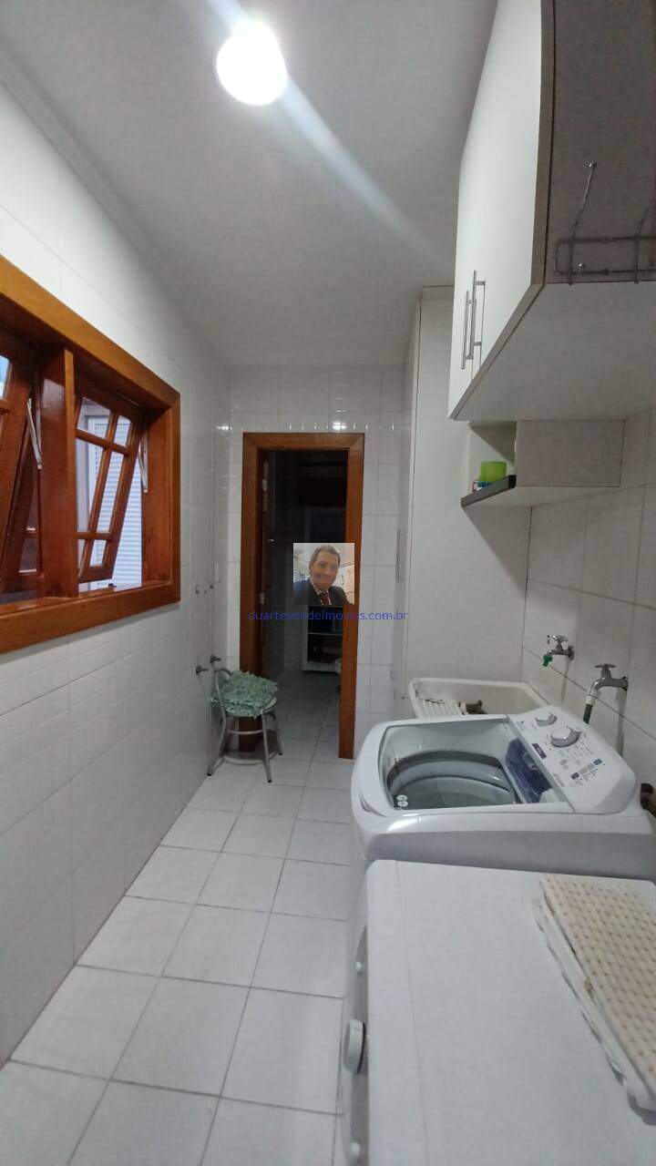 Casa de Condomínio à venda com 3 quartos, 250m² - Foto 63