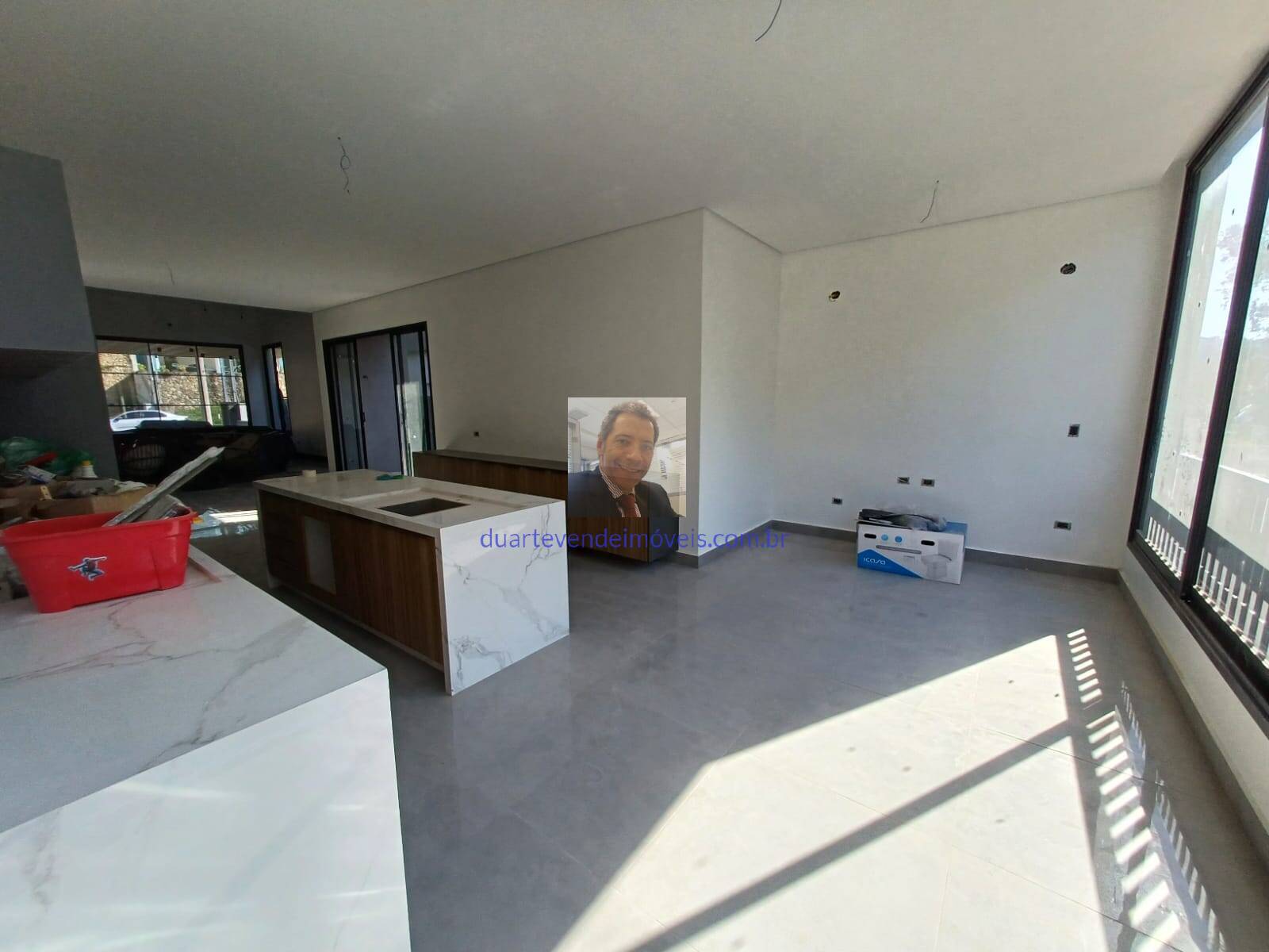 Casa de Condomínio à venda com 5 quartos, 390m² - Foto 17