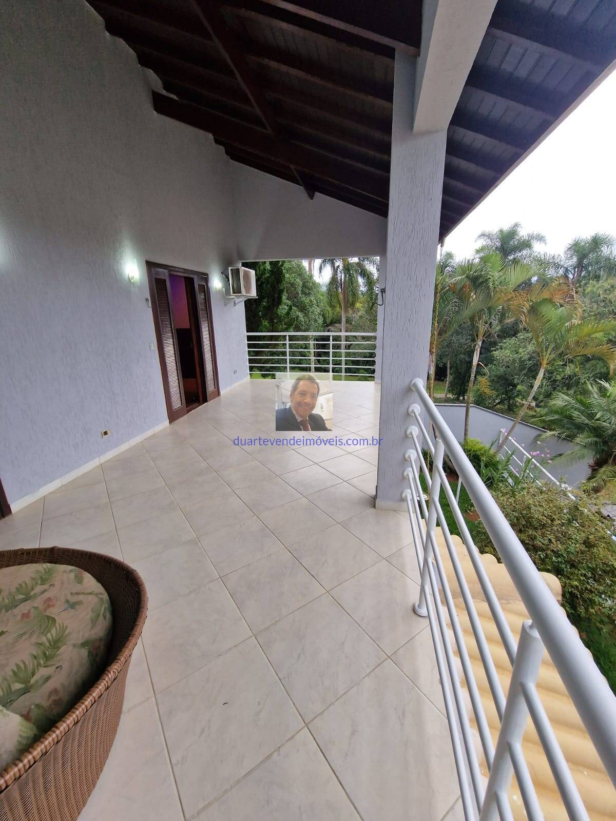 Casa de Condomínio à venda com 3 quartos, 300m² - Foto 5