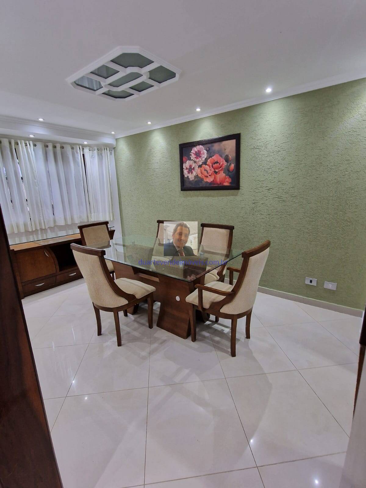 Casa de Condomínio à venda com 3 quartos, 300m² - Foto 6