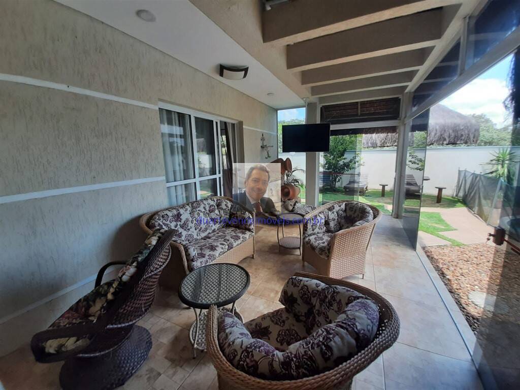 Casa de Condomínio à venda com 4 quartos, 376m² - Foto 51