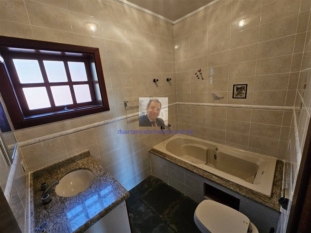 Casa de Condomínio à venda com 3 quartos, 235m² - Foto 25