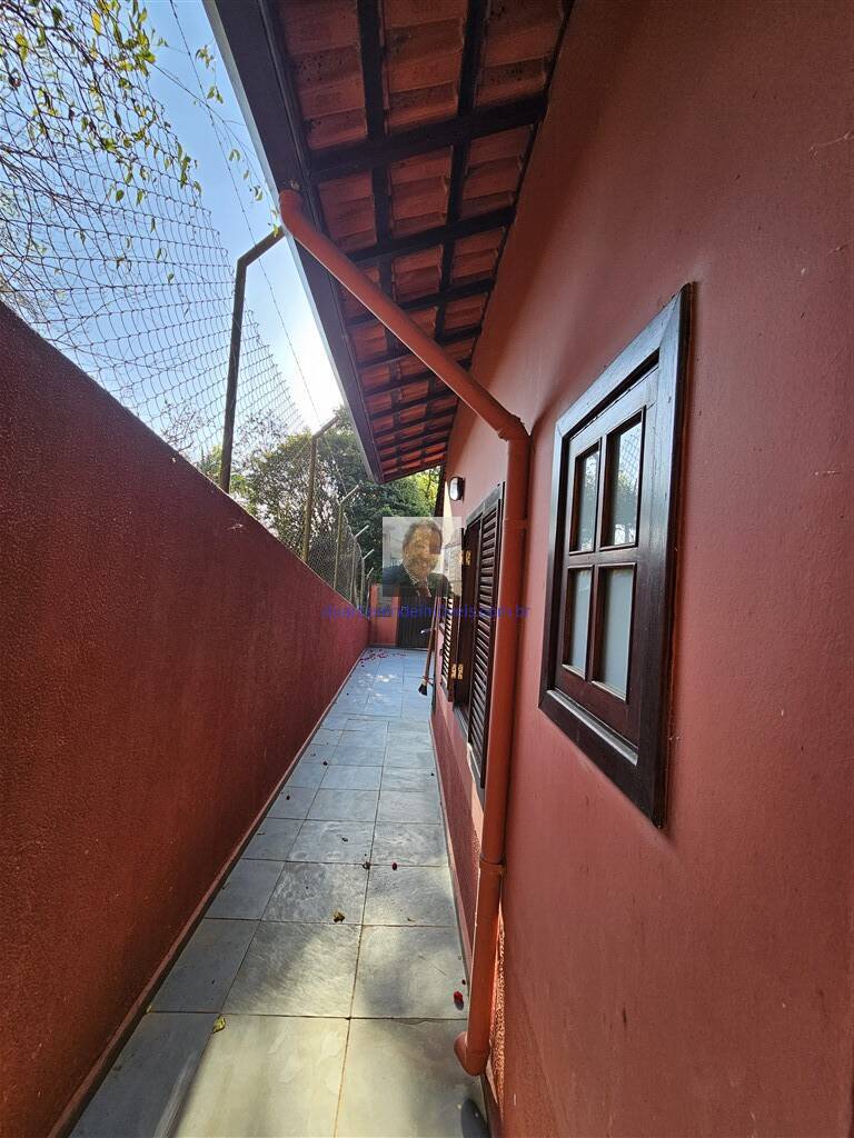 Casa de Condomínio à venda com 3 quartos, 235m² - Foto 49