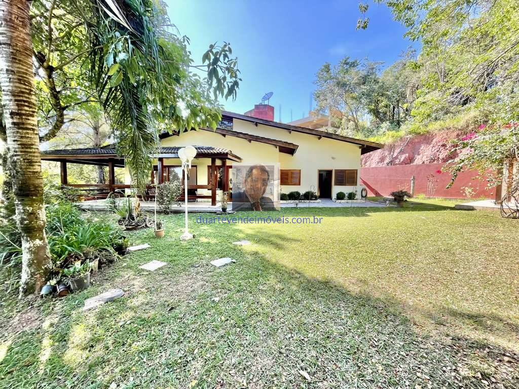 Casa de Condomínio à venda com 5 quartos, 446m² - Foto 1