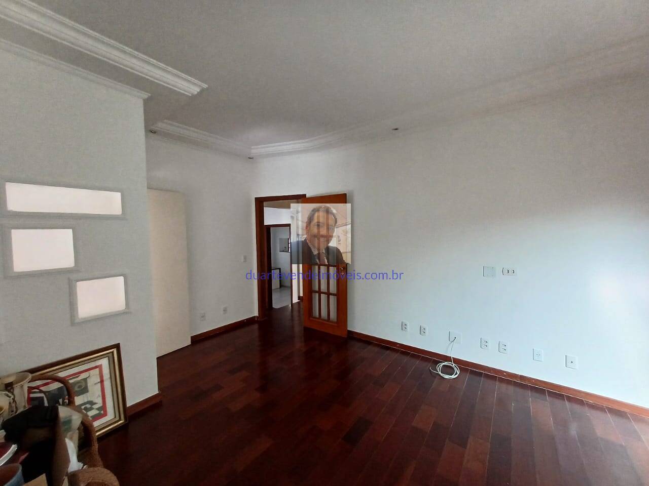 Casa de Condomínio à venda e aluguel com 3 quartos, 490m² - Foto 24