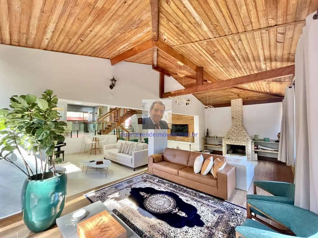 Casa à venda com 4 quartos, 1400m² - Foto 32