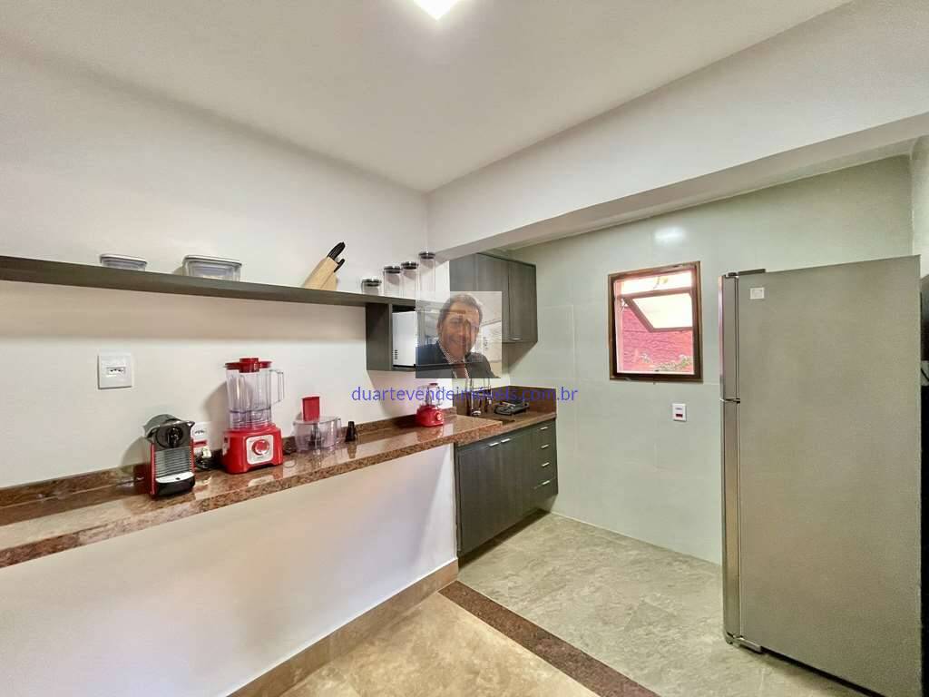 Casa à venda com 4 quartos, 1400m² - Foto 64