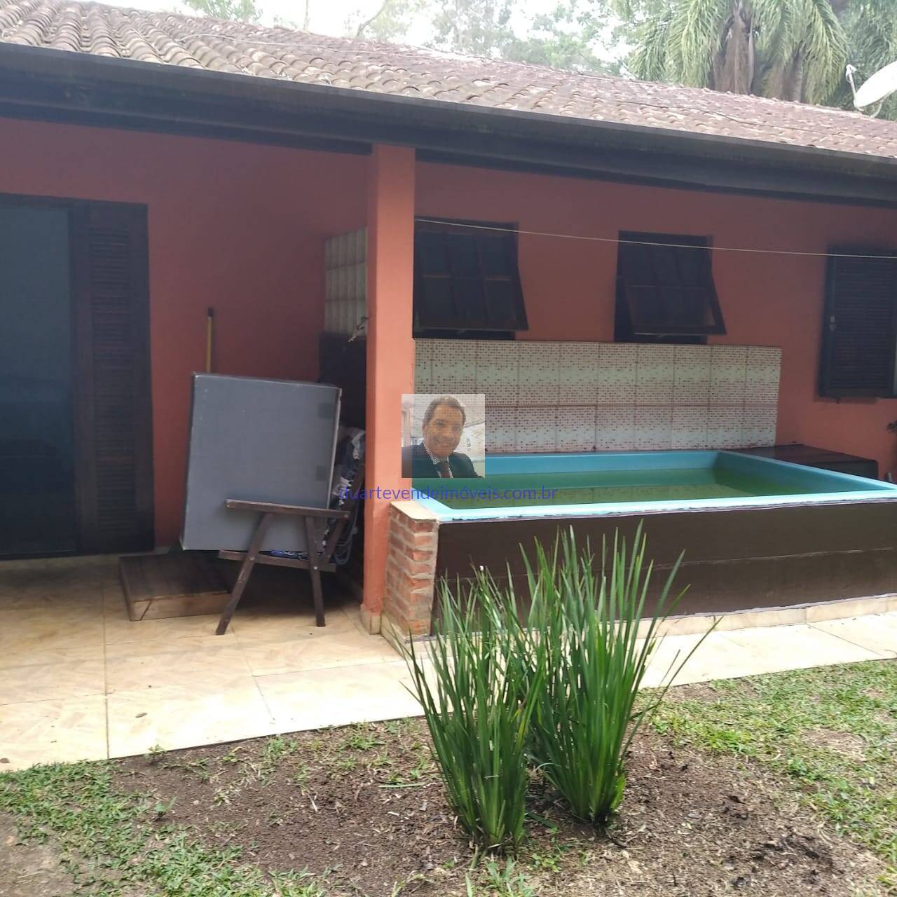 Casa de Condomínio à venda com 3 quartos, 220m² - Foto 1