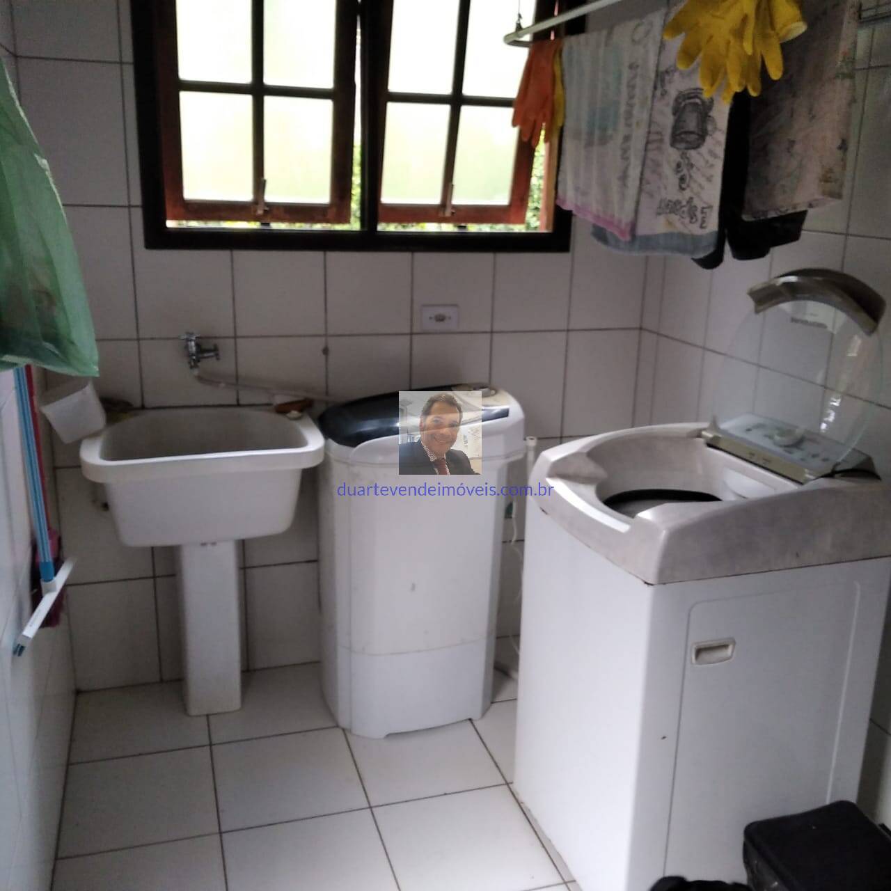 Casa de Condomínio à venda com 3 quartos, 220m² - Foto 12