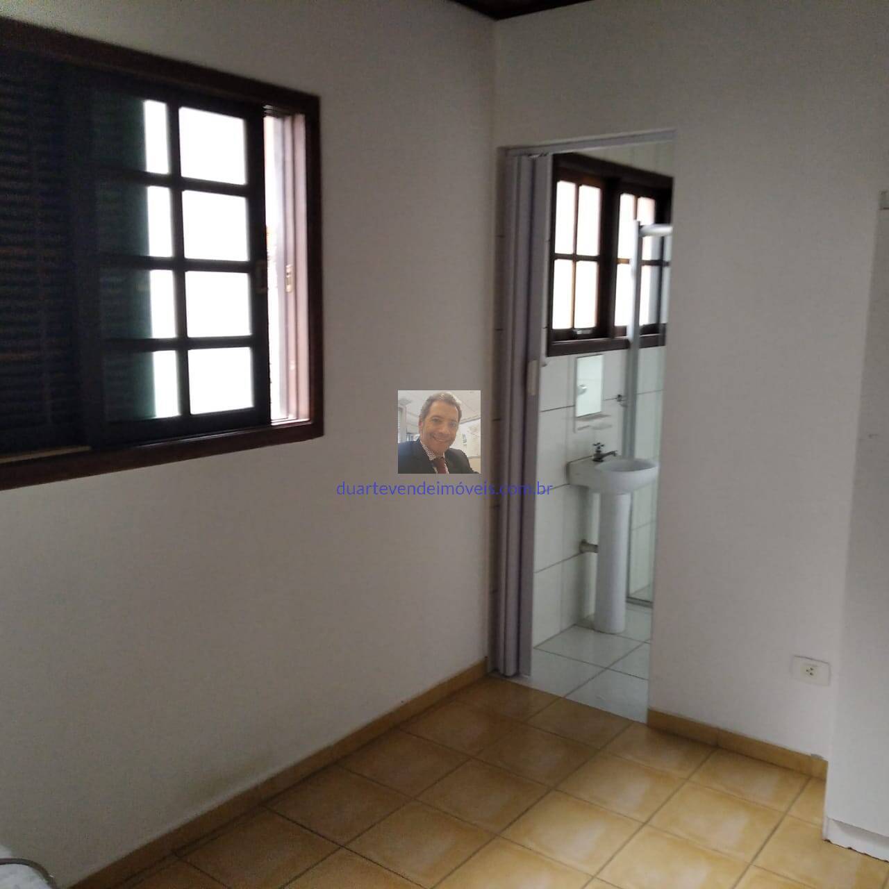 Casa de Condomínio à venda com 3 quartos, 220m² - Foto 18