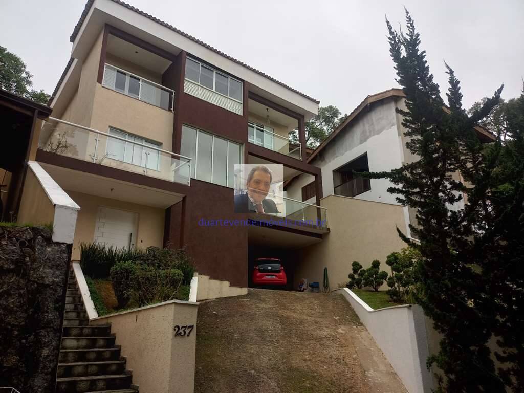 Casa de Condomínio à venda com 3 quartos, 378m² - Foto 2