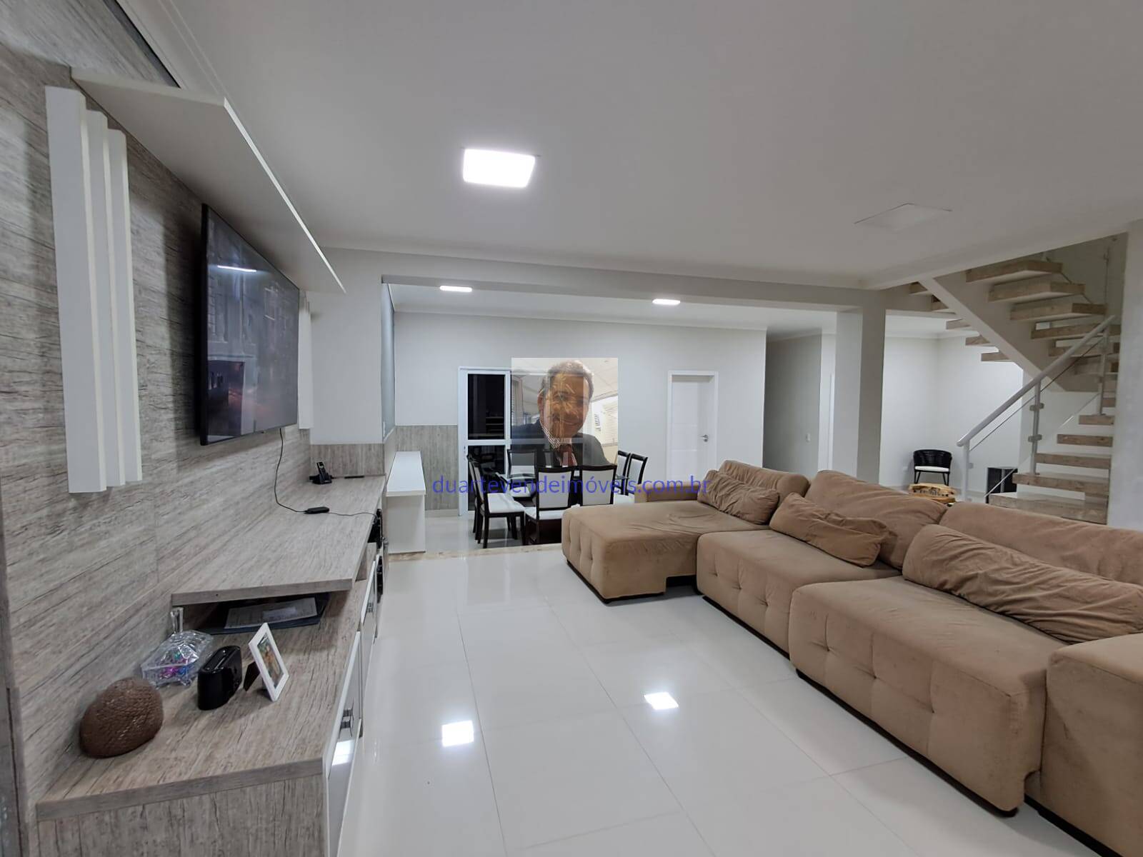 Casa de Condomínio à venda com 3 quartos, 378m² - Foto 8