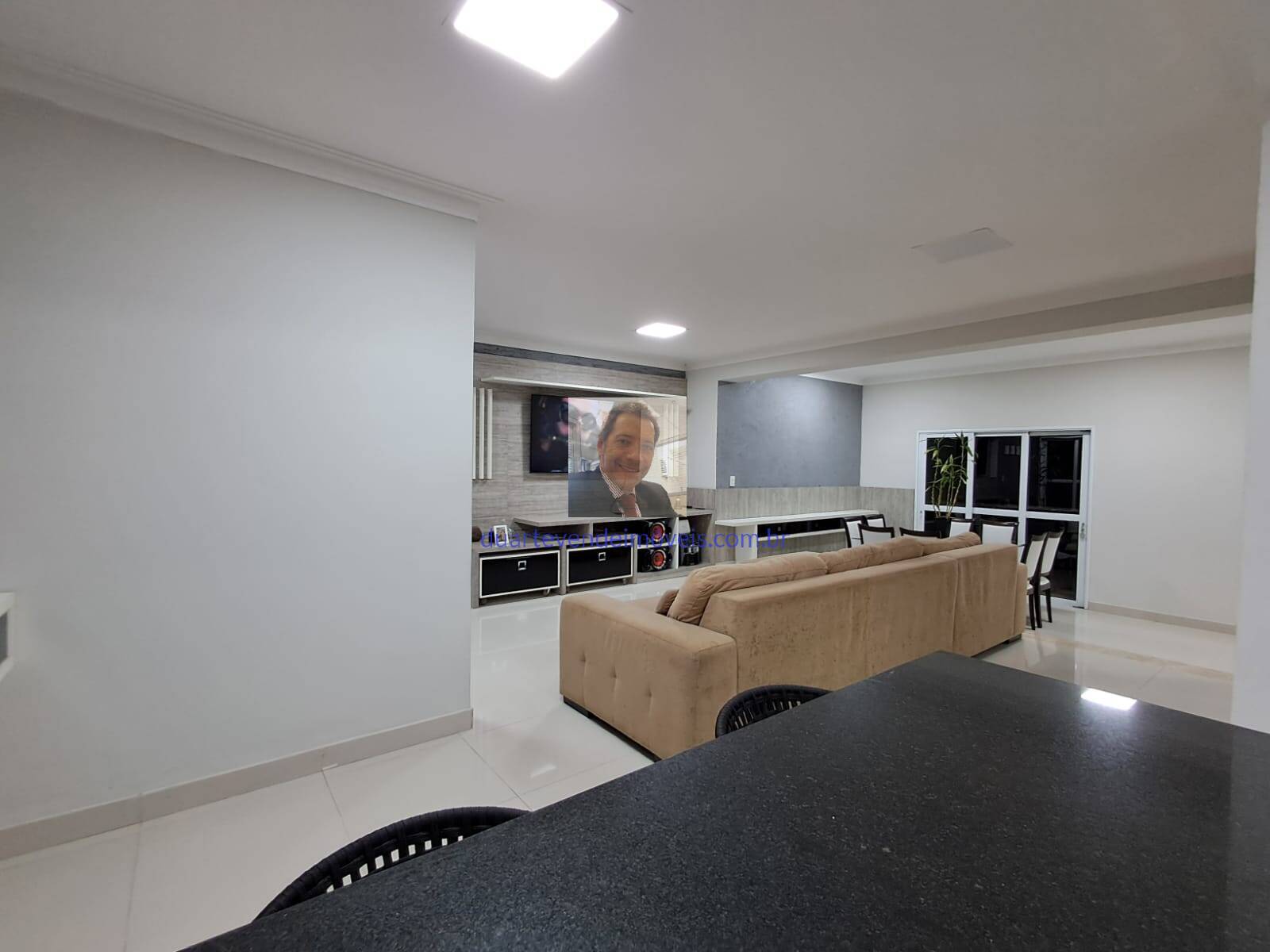 Casa de Condomínio à venda com 3 quartos, 378m² - Foto 11