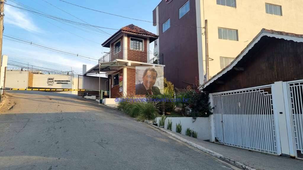 Casa de Condomínio à venda com 3 quartos, 183m² - Foto 1