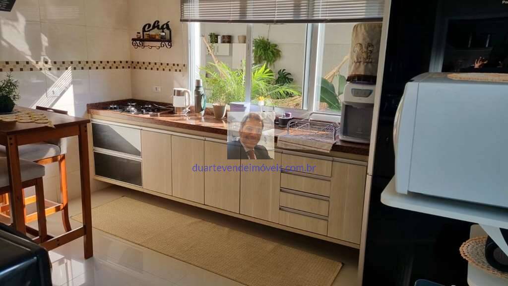 Casa de Condomínio à venda com 3 quartos, 183m² - Foto 19