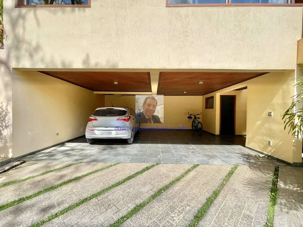 Casa de Condomínio à venda com 3 quartos, 390m² - Foto 2