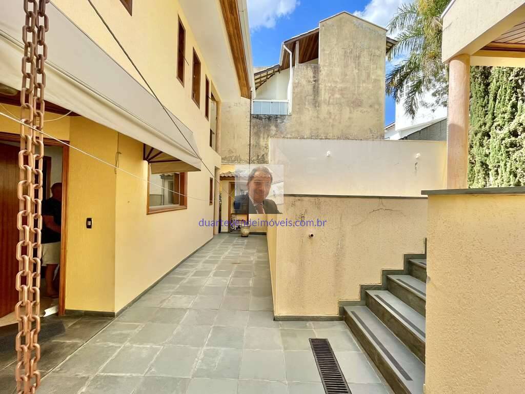 Casa de Condomínio à venda com 3 quartos, 390m² - Foto 14