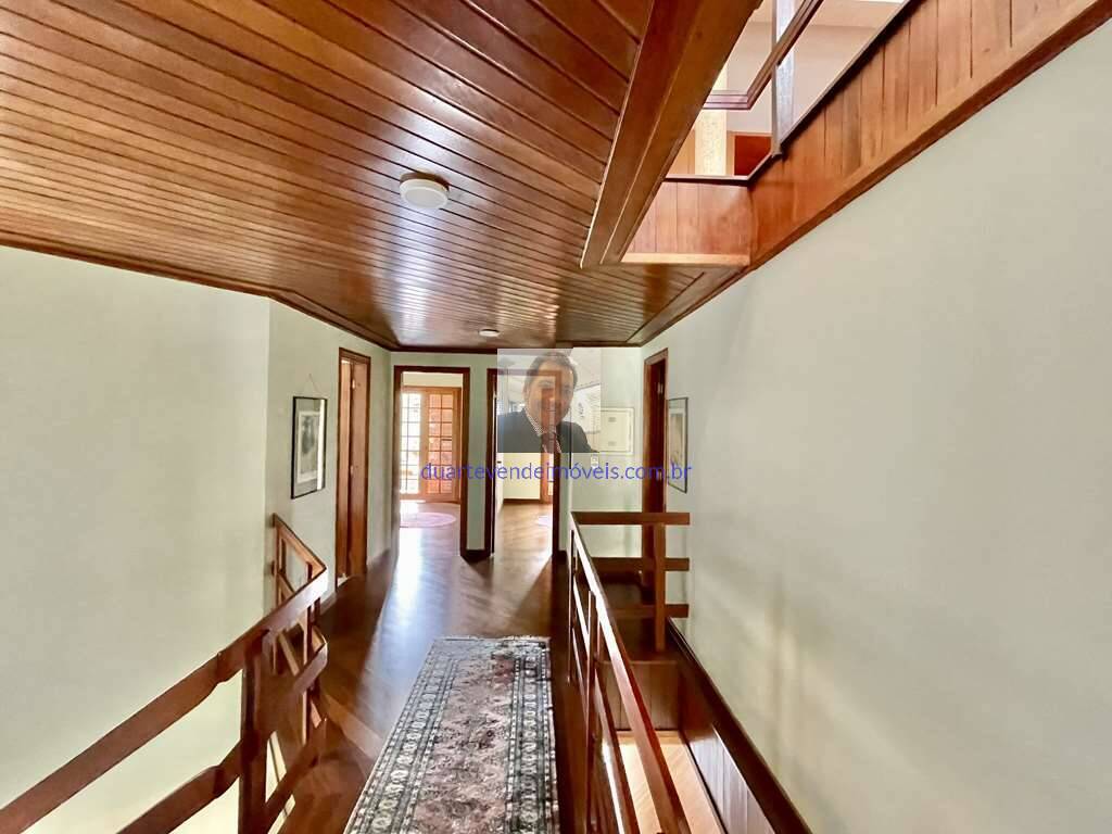 Casa de Condomínio à venda com 3 quartos, 390m² - Foto 31