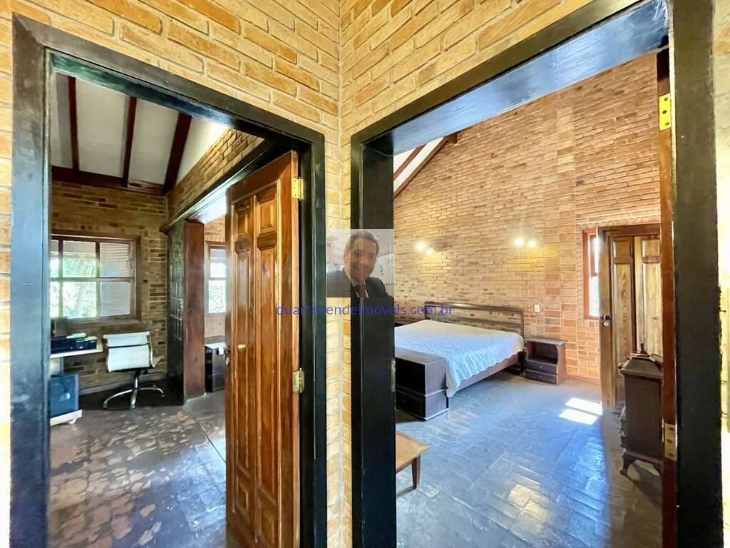 Casa de Condomínio à venda com 3 quartos, 450m² - Foto 9