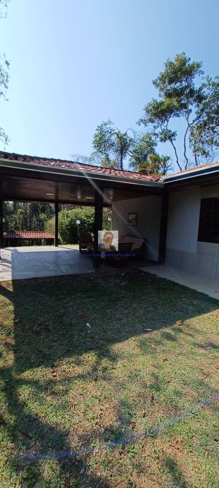 Casa de Condomínio à venda e aluguel com 3 quartos, 217m² - Foto 3