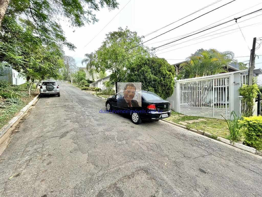 Casa de Condomínio à venda com 4 quartos, 400m² - Foto 3