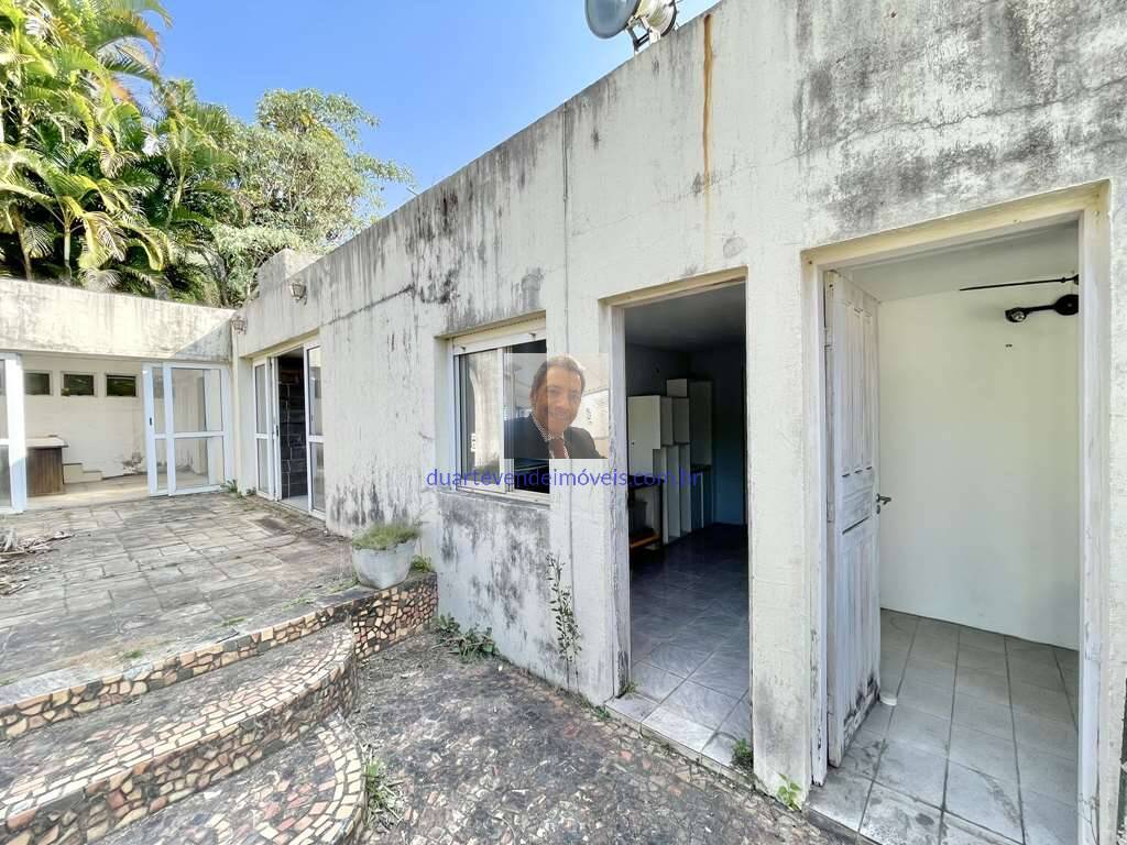 Casa à venda com 4 quartos, 253m² - Foto 25