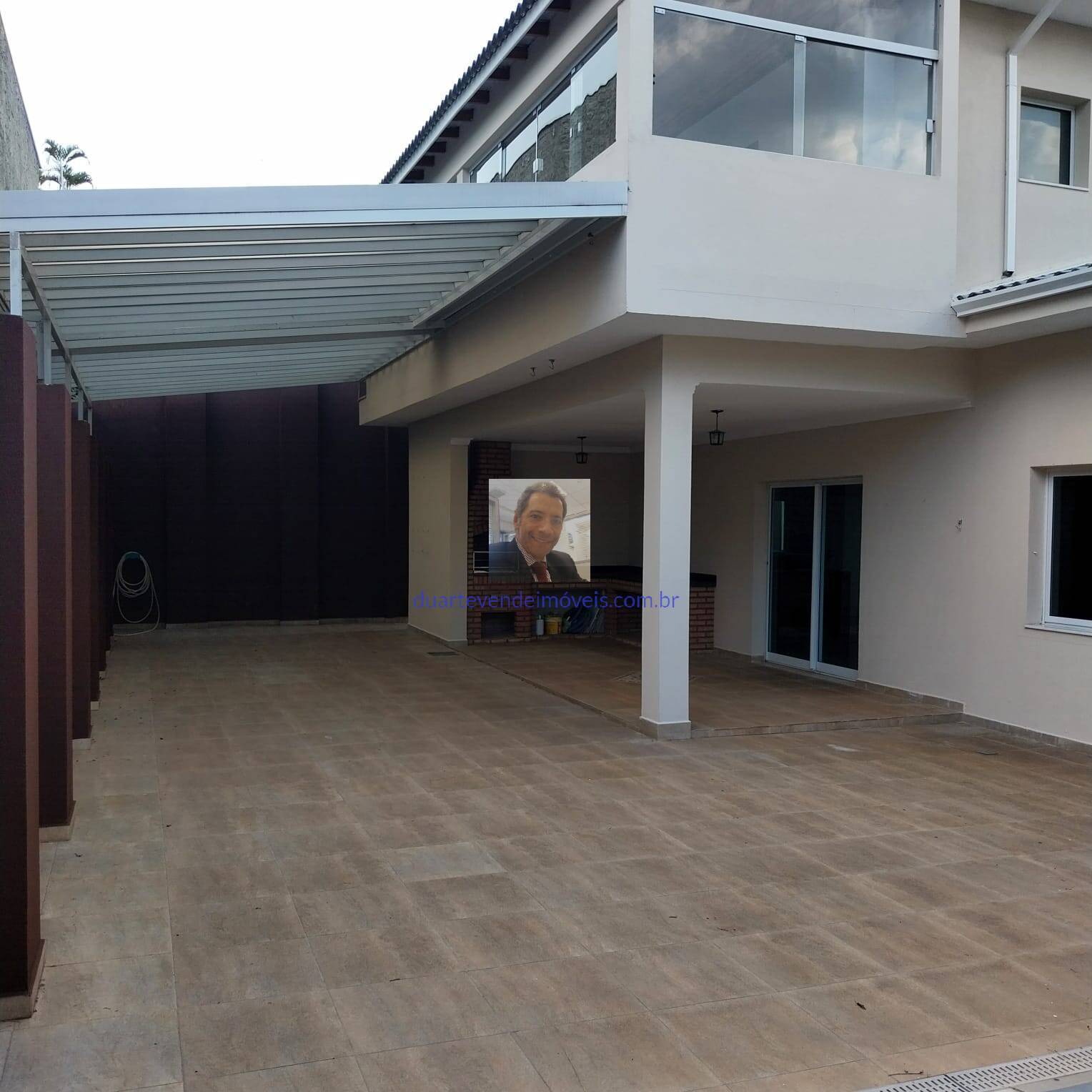 Casa de Condomínio à venda com 4 quartos, 341m² - Foto 3