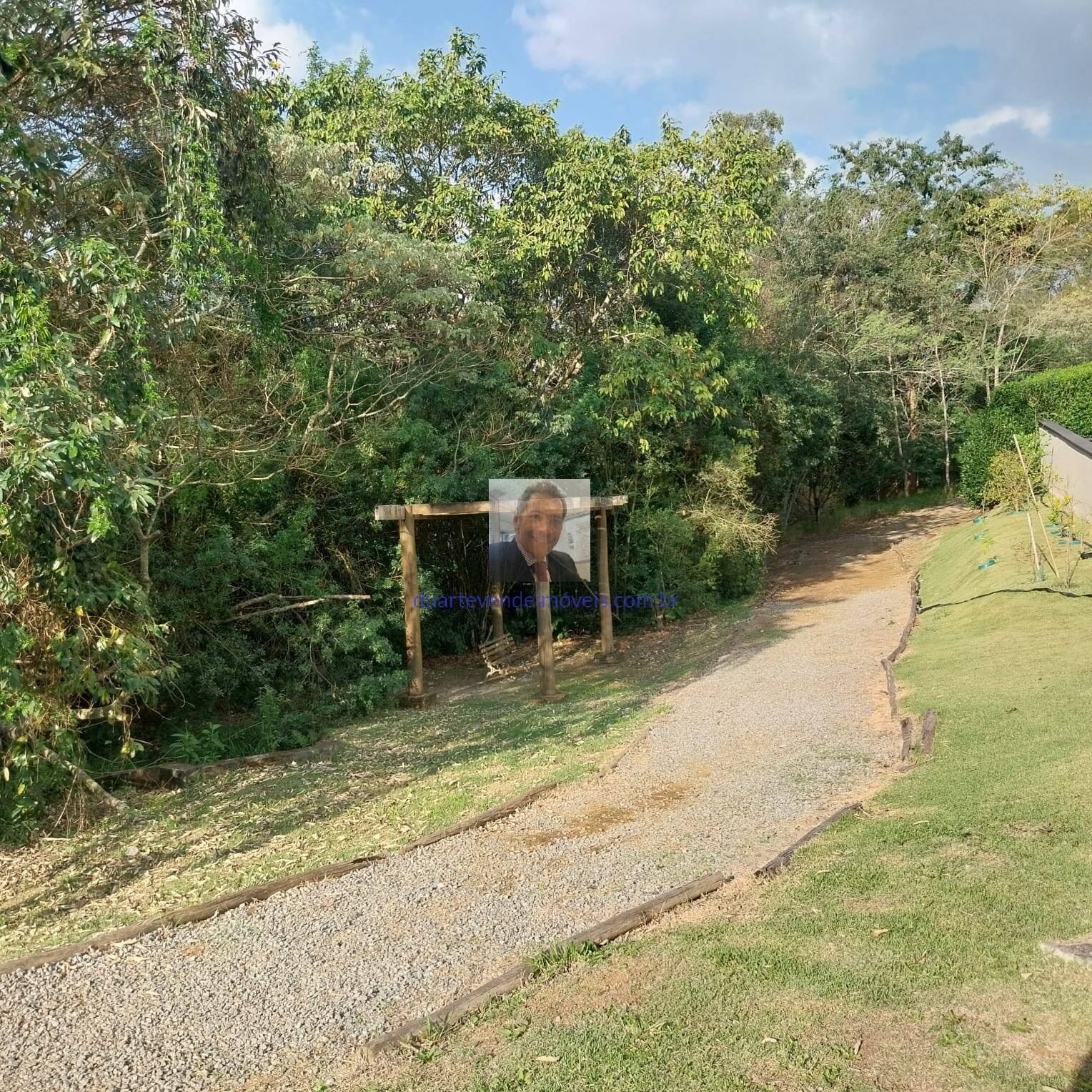 Casa de Condomínio à venda com 4 quartos, 341m² - Foto 33