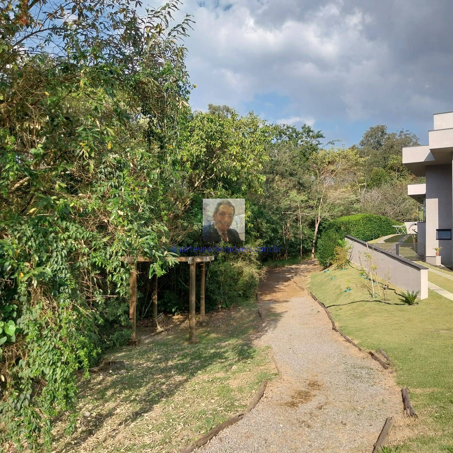 Casa de Condomínio à venda com 4 quartos, 341m² - Foto 35