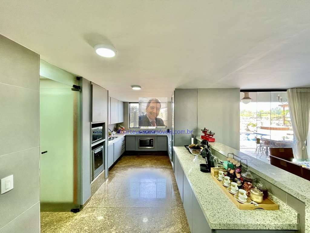 Casa à venda com 4 quartos, 548m² - Foto 19