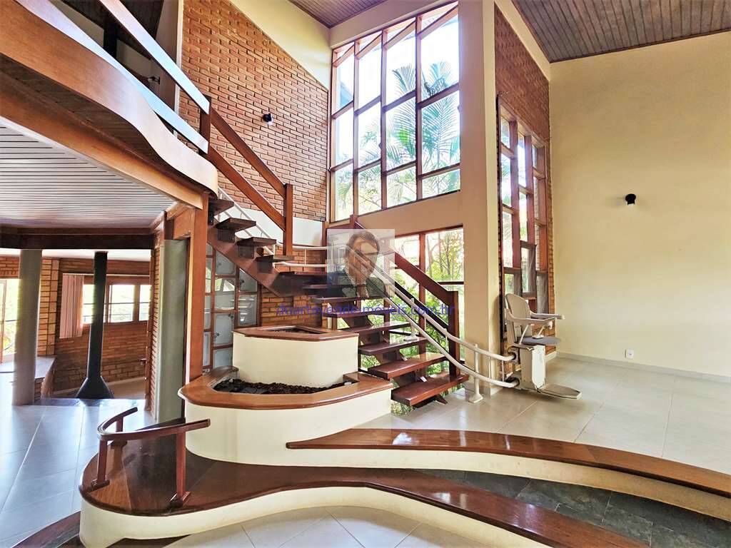 Casa de Condomínio à venda com 4 quartos, 351m² - Foto 5