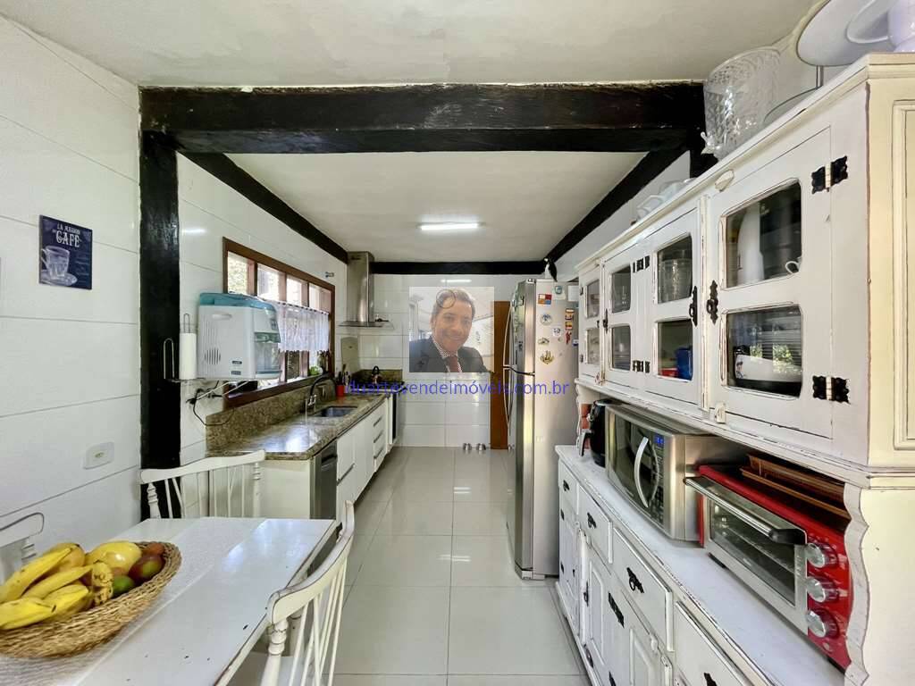 Casa de Condomínio à venda com 3 quartos, 183m² - Foto 14