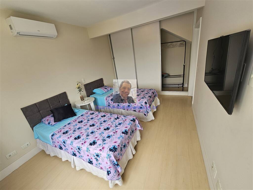 Casa de Condomínio para alugar com 4 quartos, 500m² - Foto 37