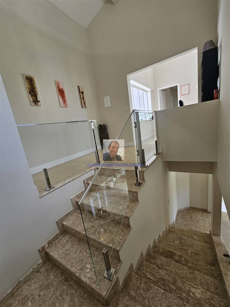 Casa de Condomínio para alugar com 4 quartos, 500m² - Foto 39